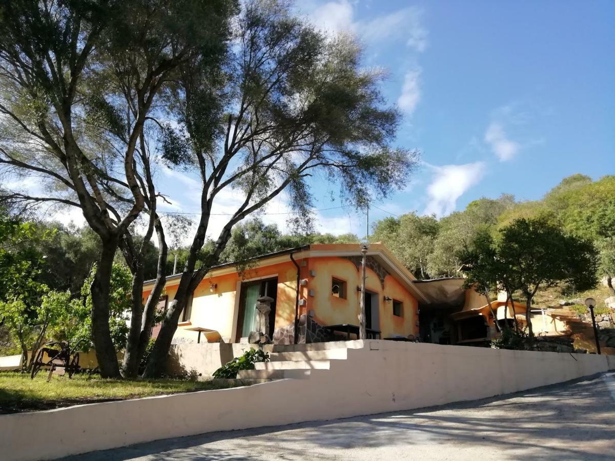 奧爾比亞 In Campagna Da Nino酒店 外观 照片